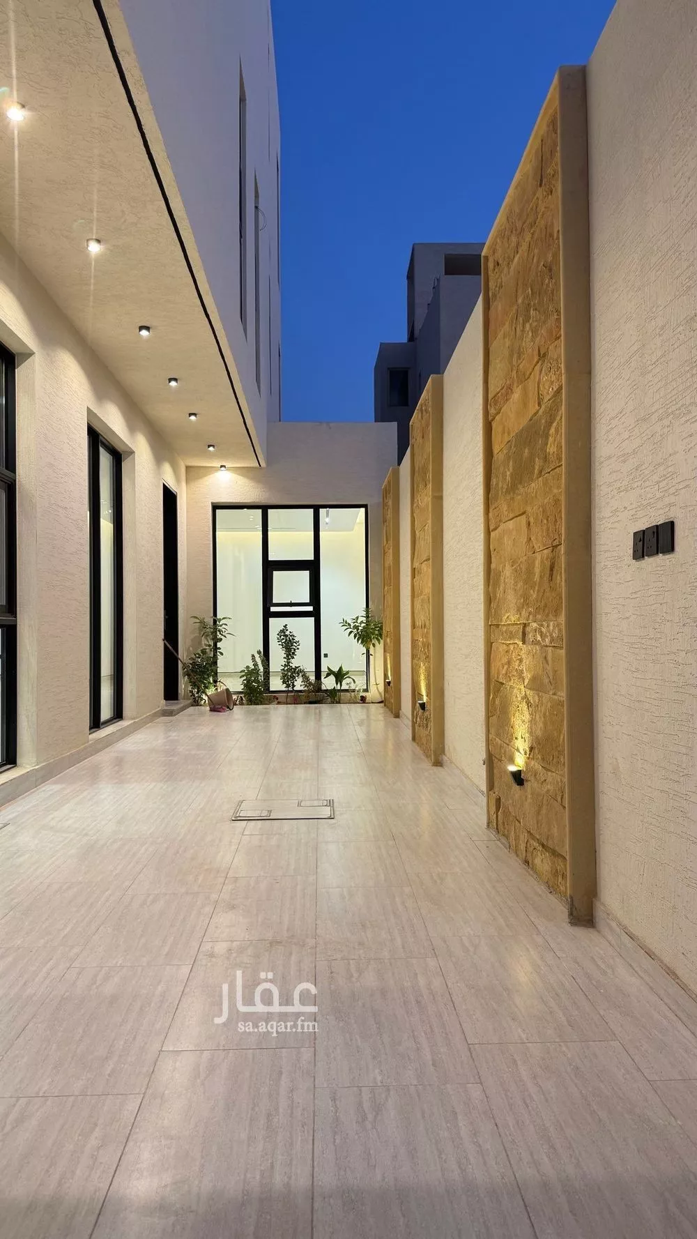 6 bedroom villa in Al Mahdiyyah 2