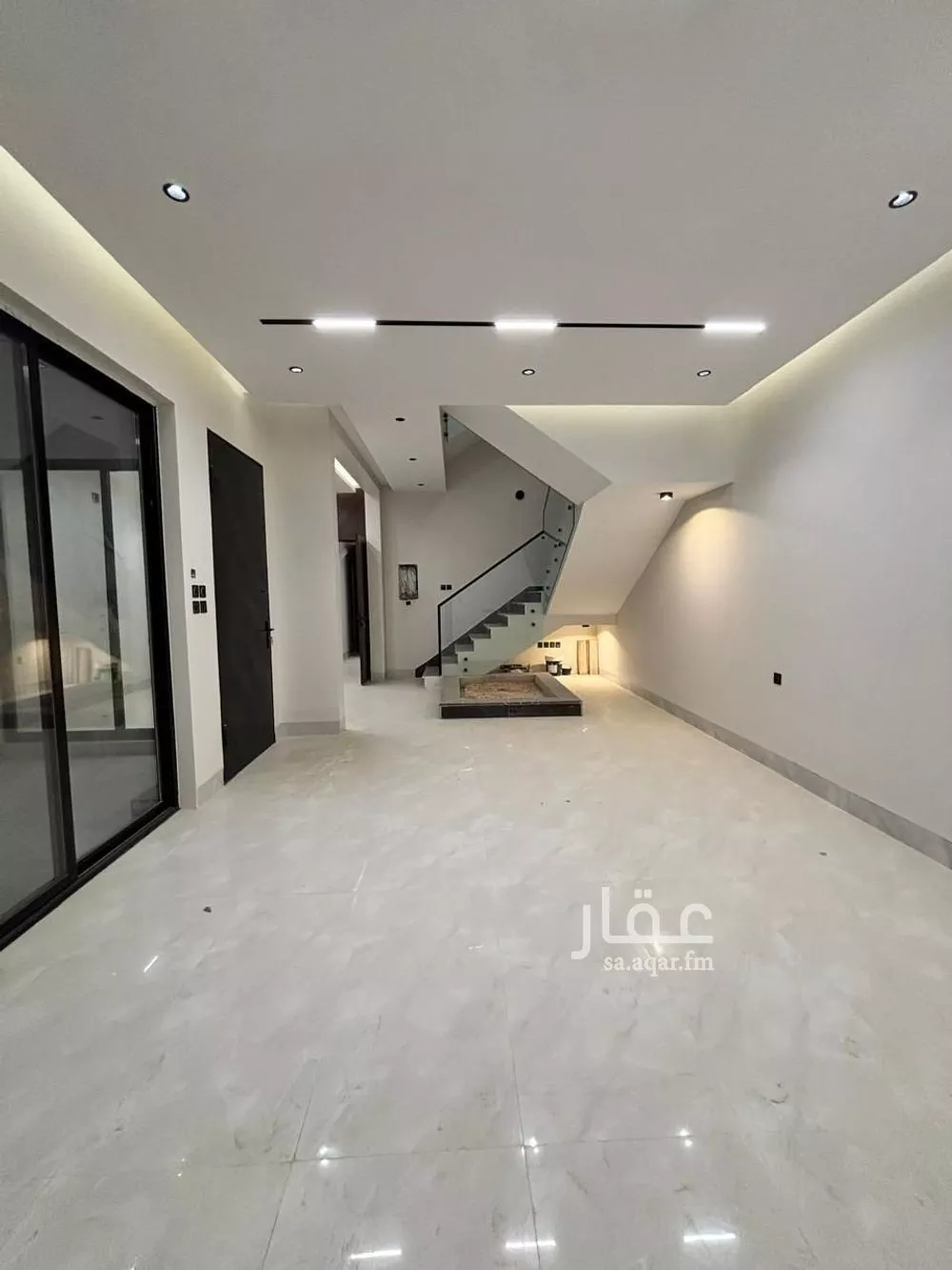 فيلا 5 غرف في المهدية 3