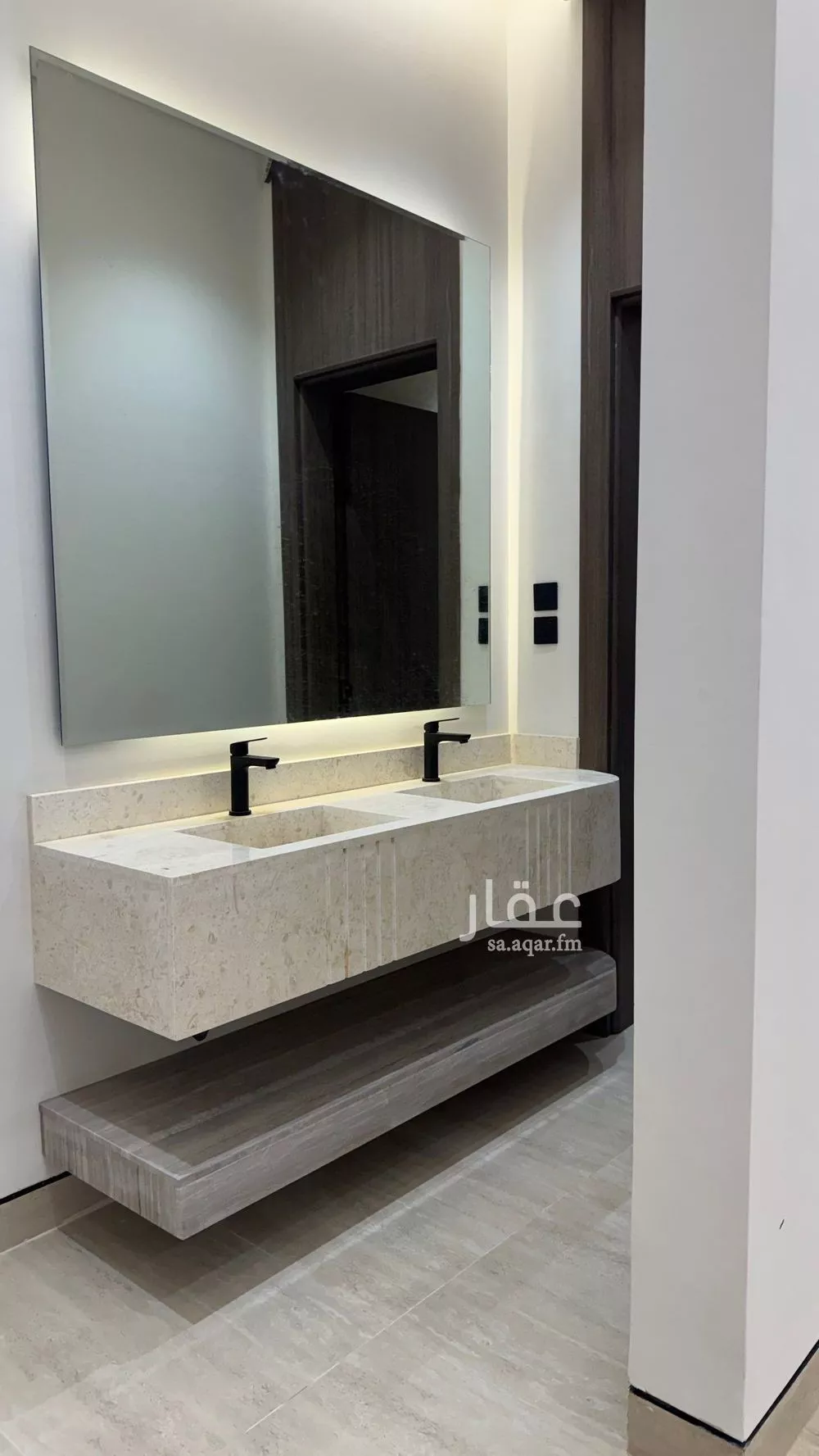 فيلا 6 غرف في المهدية 4