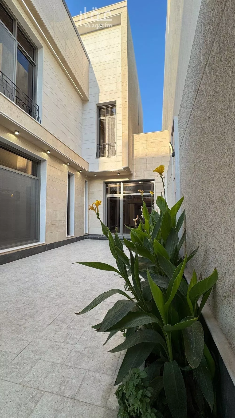 5 bedroom villa in Al Mahdiyyah 4