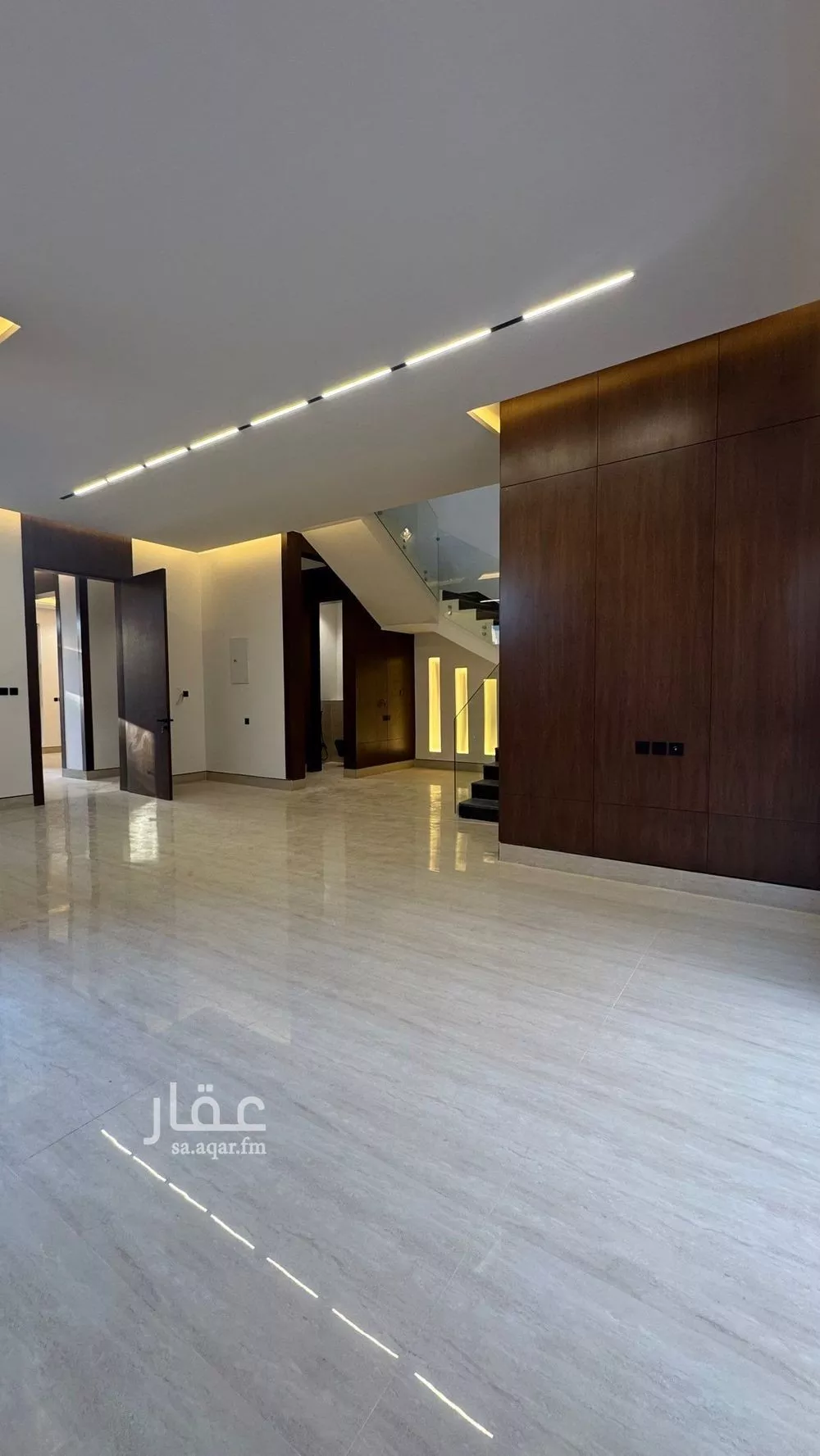 4 bedroom villa in Al Mahdiyyah 3