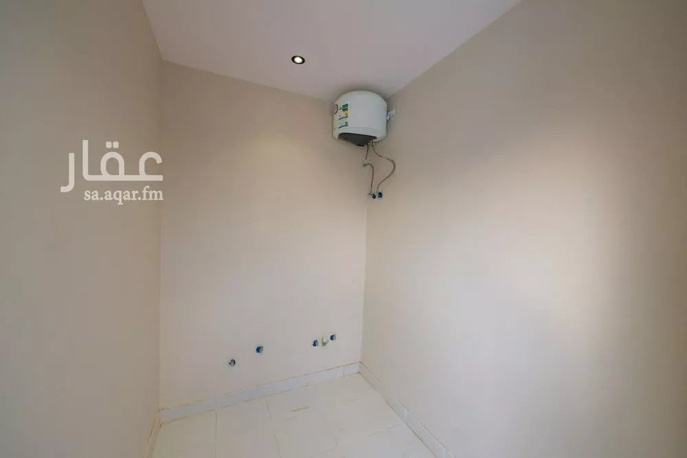 3 bedroom apartment in Dahiat Namar 4