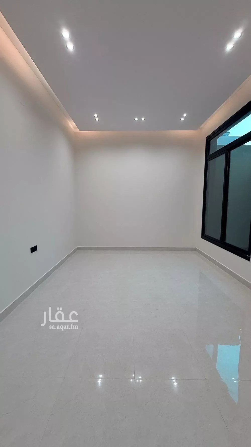 5 bedroom villa in Al Uraija Al Gharbiyah 4