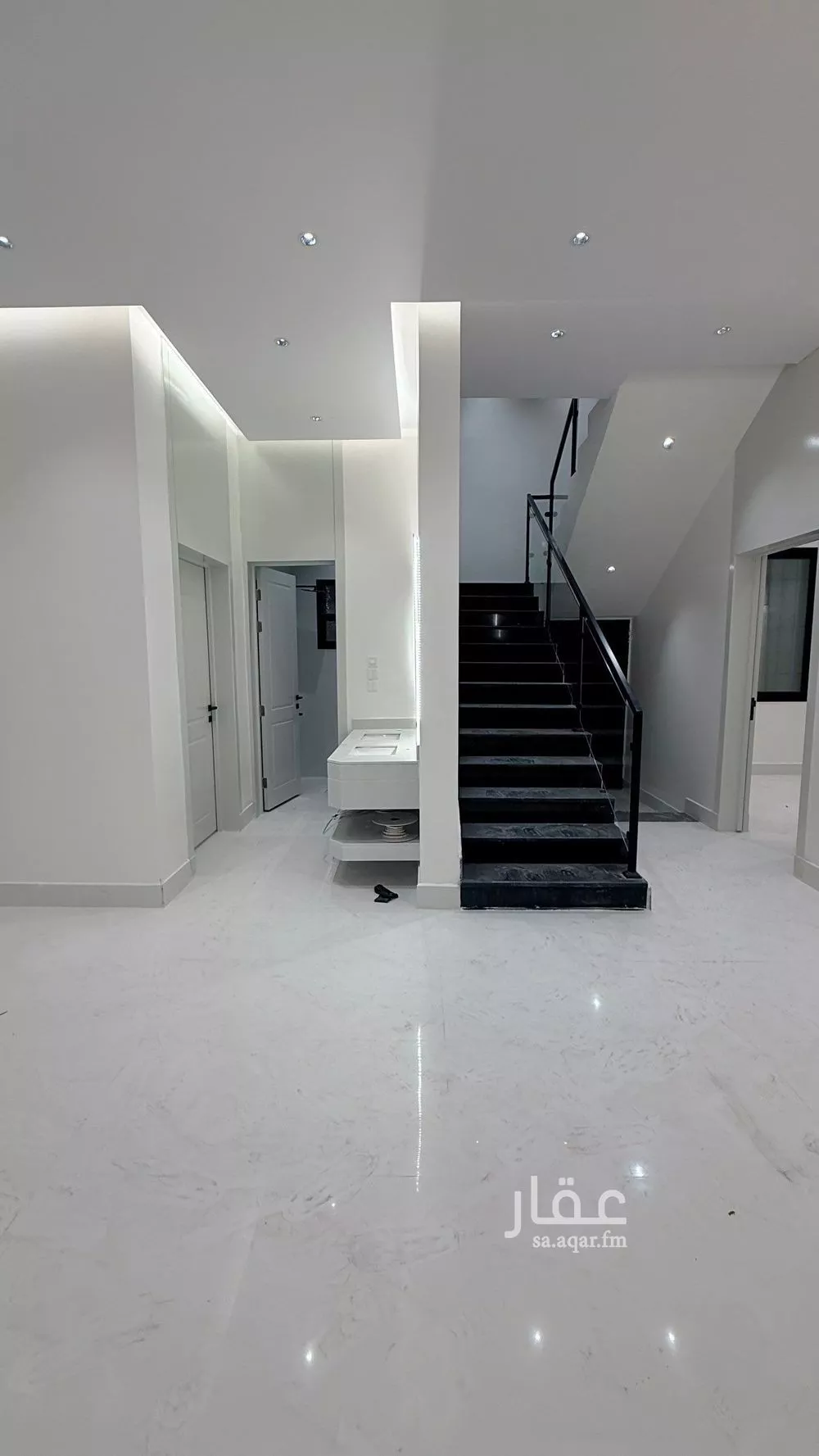 فيلا 5 غرف في العريجاء الغربية 4