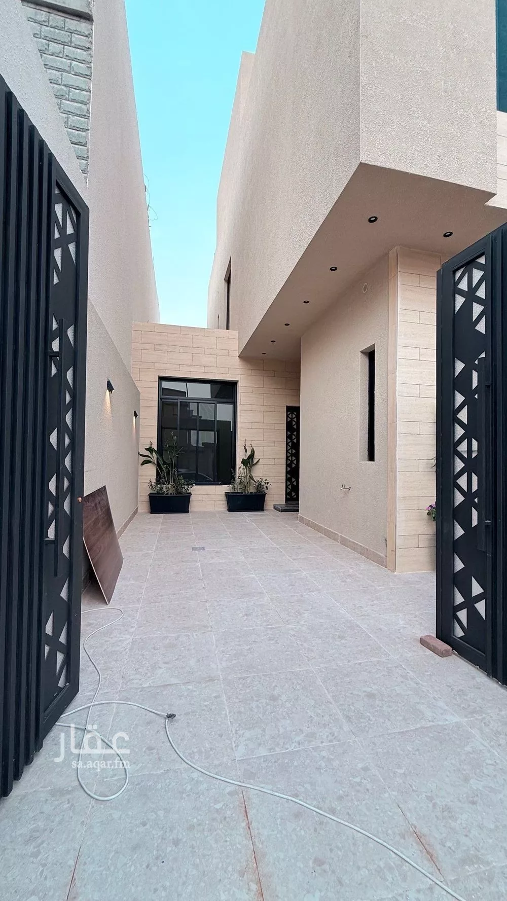 5 bedroom villa in Al Uraija Al Gharbiyah 2