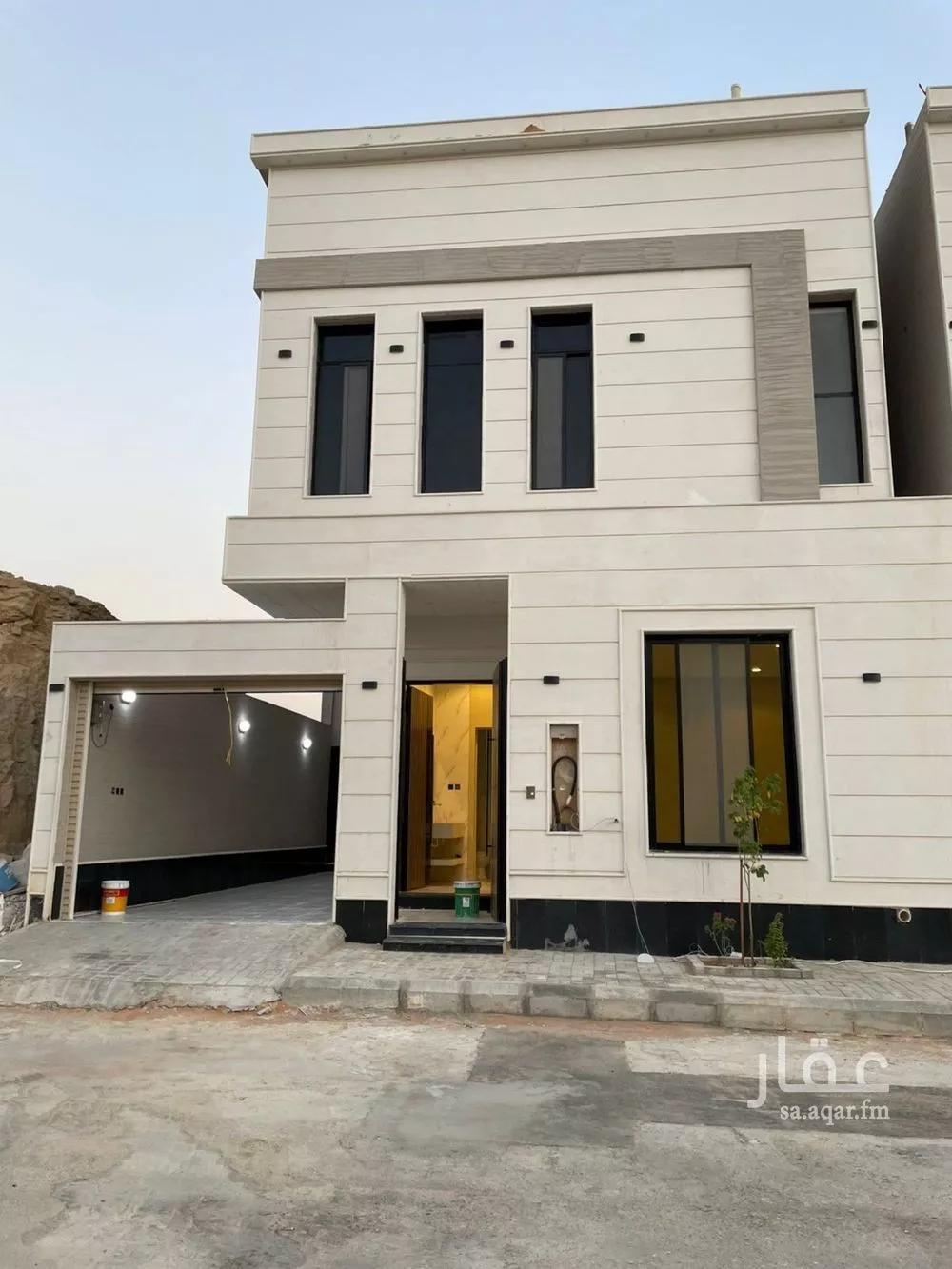 فيلا 6 غرف في ظهرة لبن 2