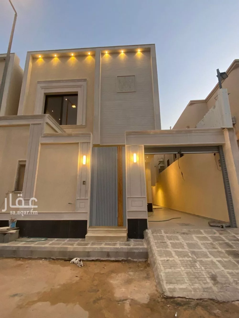 5 bedroom villa in Al Uraija Al Gharbiyah