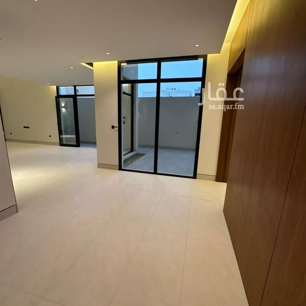 فيلا 5 غرف في النرجس 2