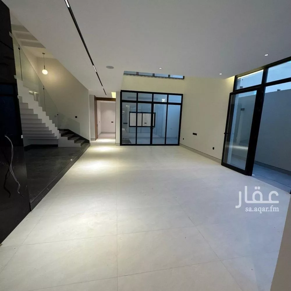 فيلا 5 غرف في النرجس 5