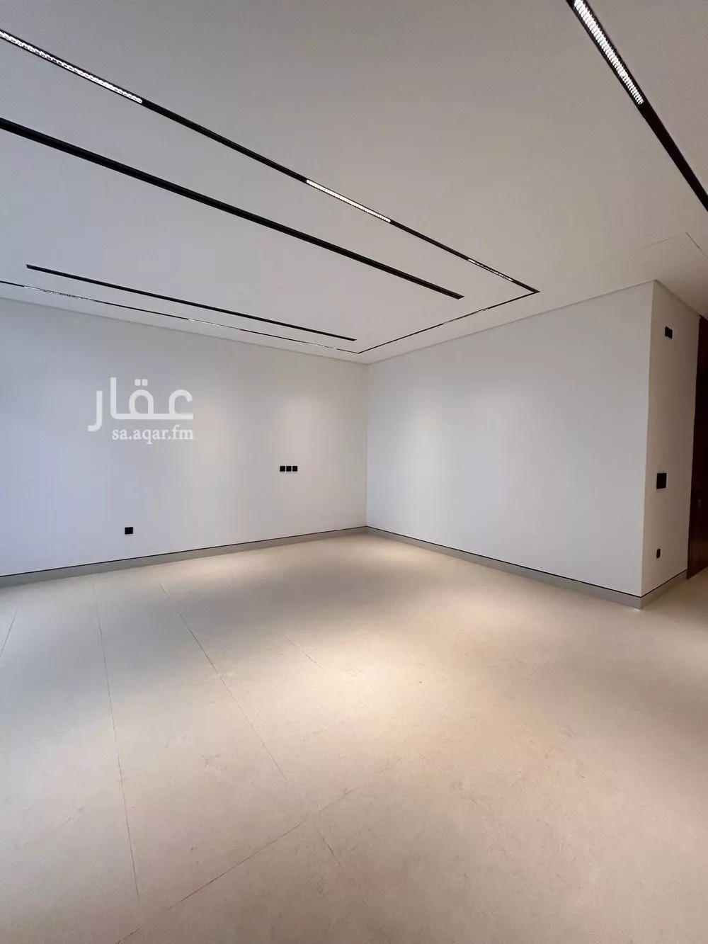 3 bedroom apartment in Al Safa 5