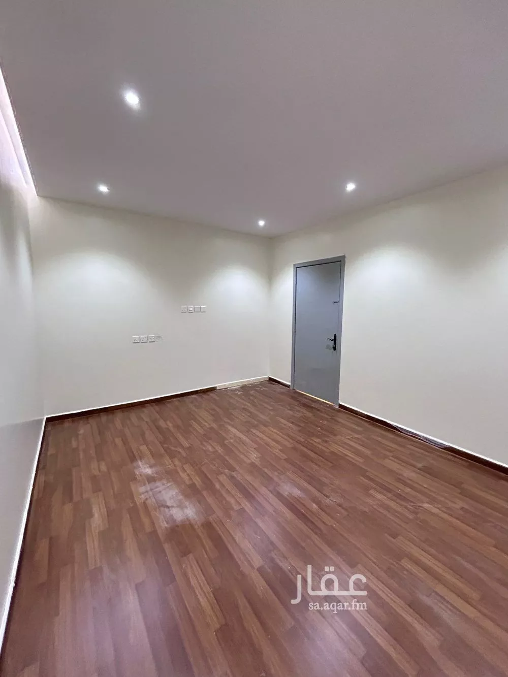 شقة 1 غرف في السويدي الغربي 4