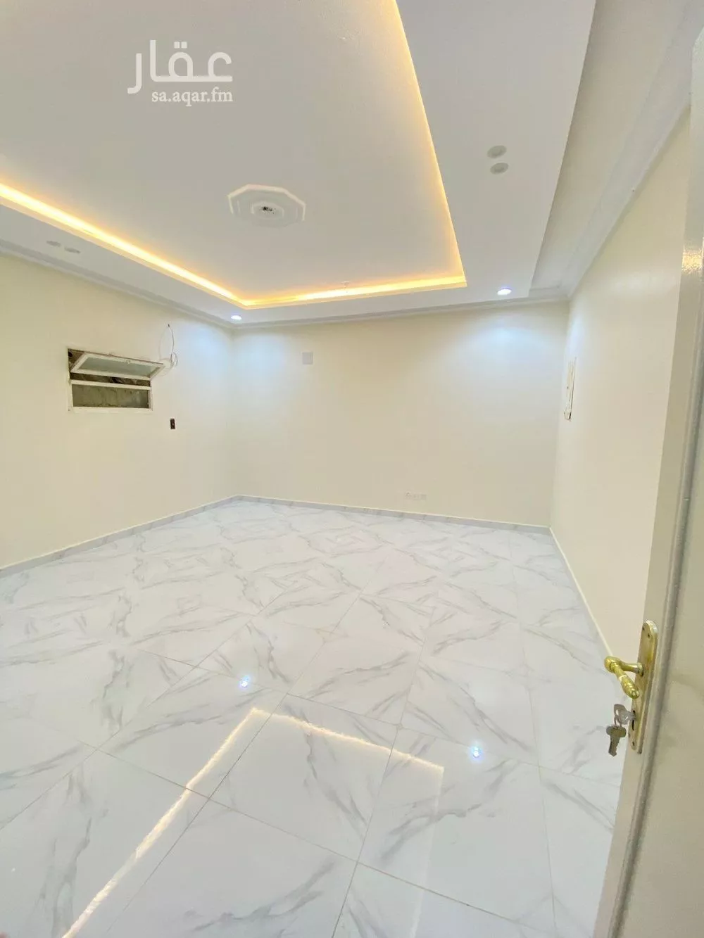 شقة 1 غرف في الوادي 4