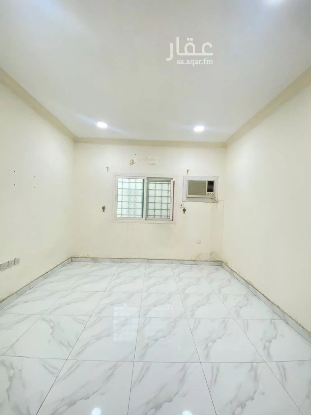 شقة 1 غرف في النزهة 4