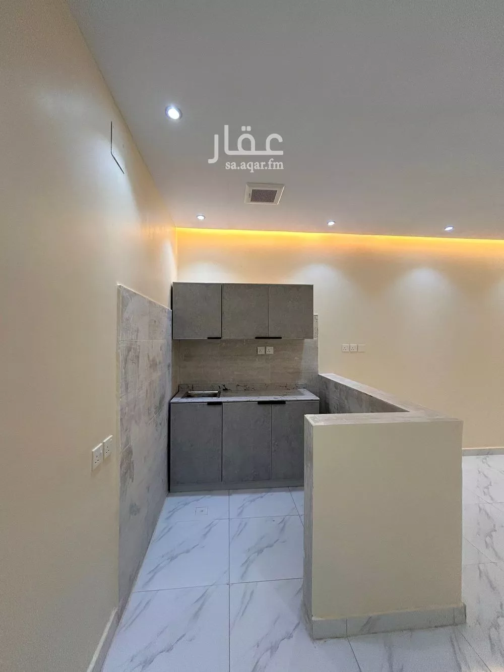 2 bedroom apartment in As Suwaidi 4