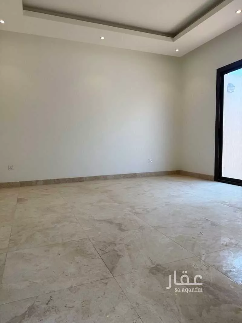 فيلا 6 غرف في الصوارى 3