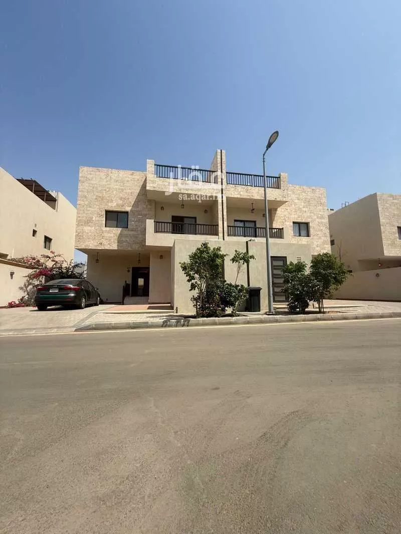6 bedroom villa in Al Sawari 2