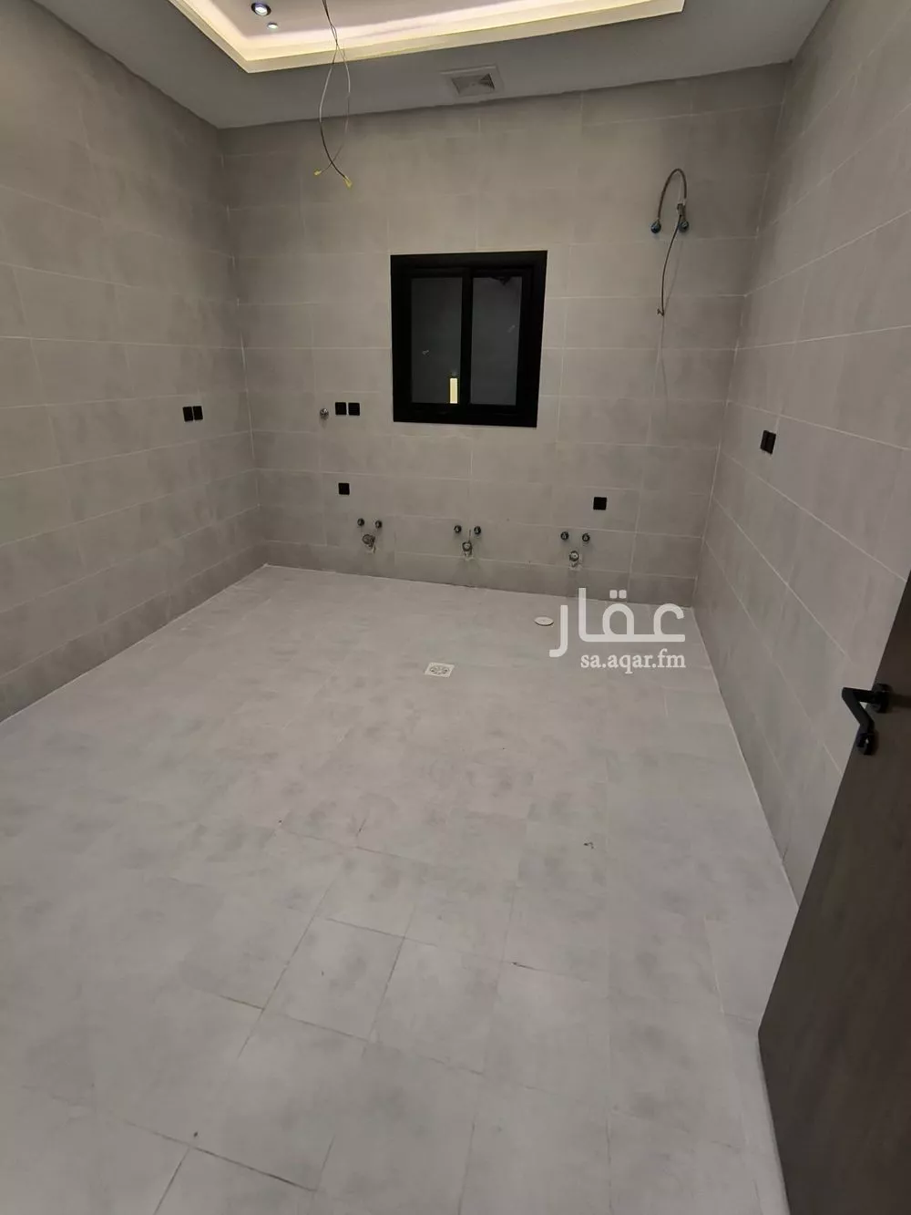 فيلا 12 غرف في الفلاح 4