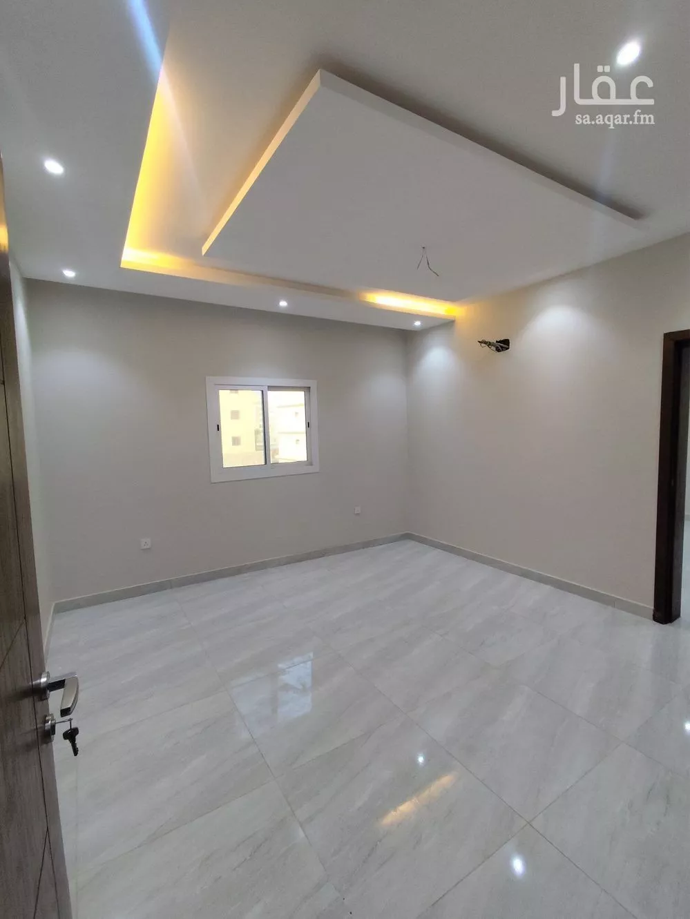 شقة 5 غرف في طيبة 3