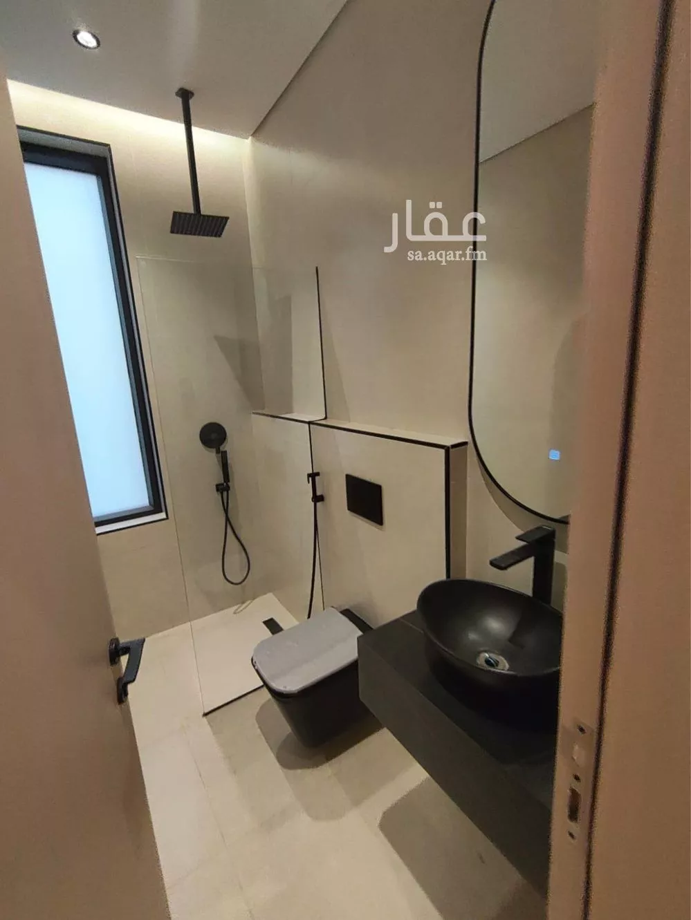 شقة 4 غرف في النزهة 3