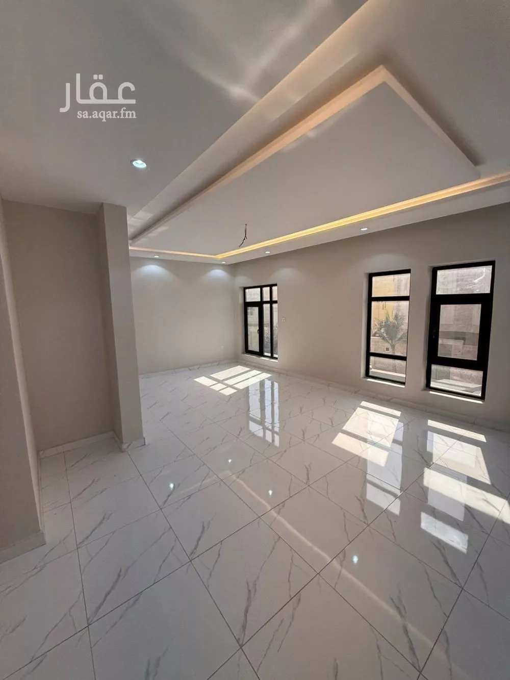 فيلا 6 غرف في طيبة 4