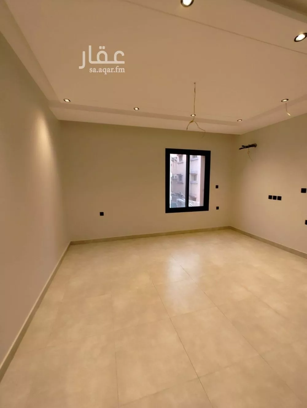 شقة 5 غرف في الصفا 3