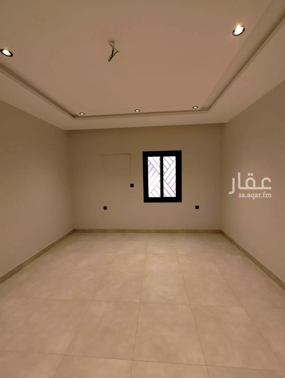 شقة 5 غرف في الصفا 5