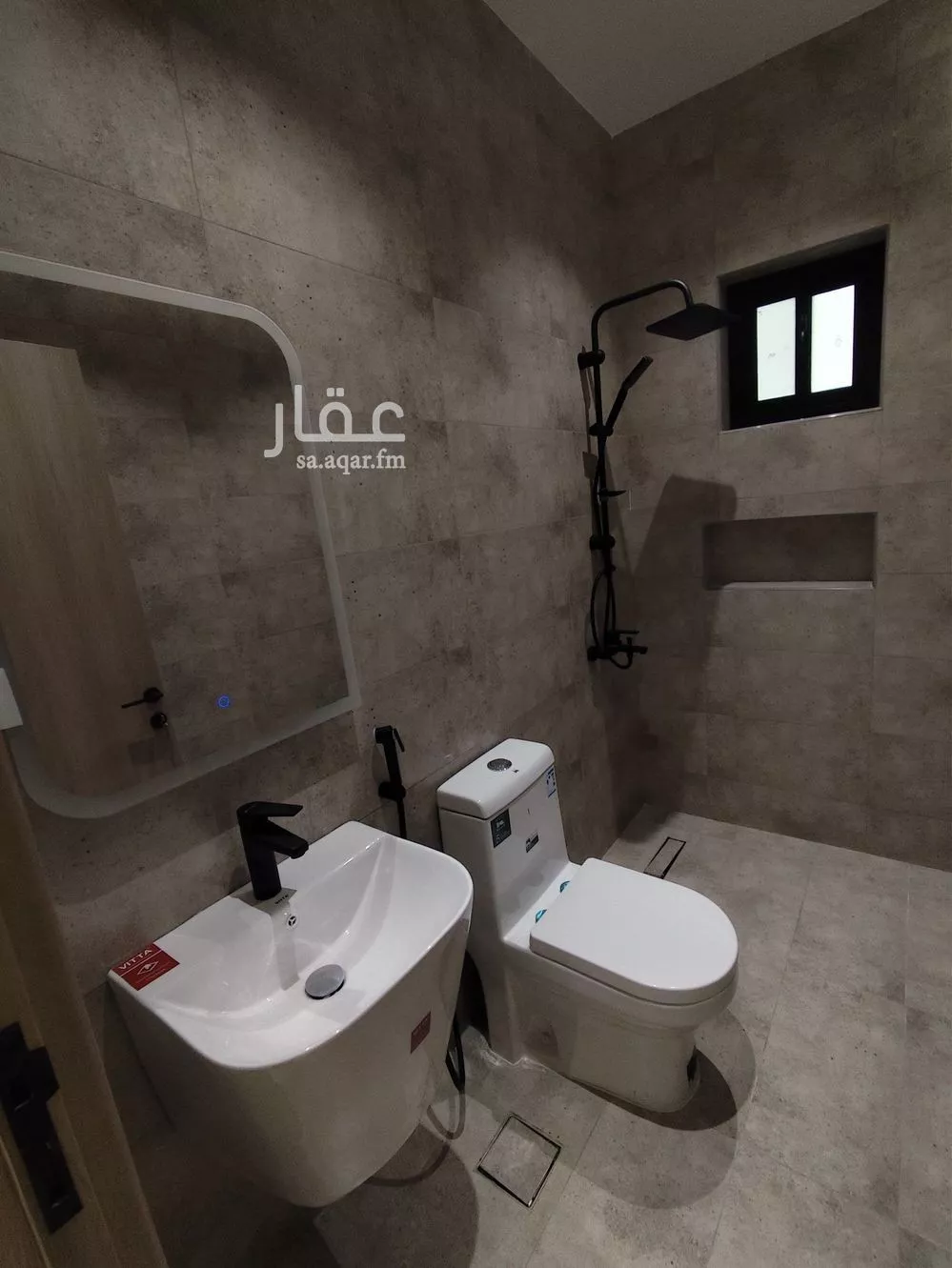 شقة 4 غرف في السلامة 5