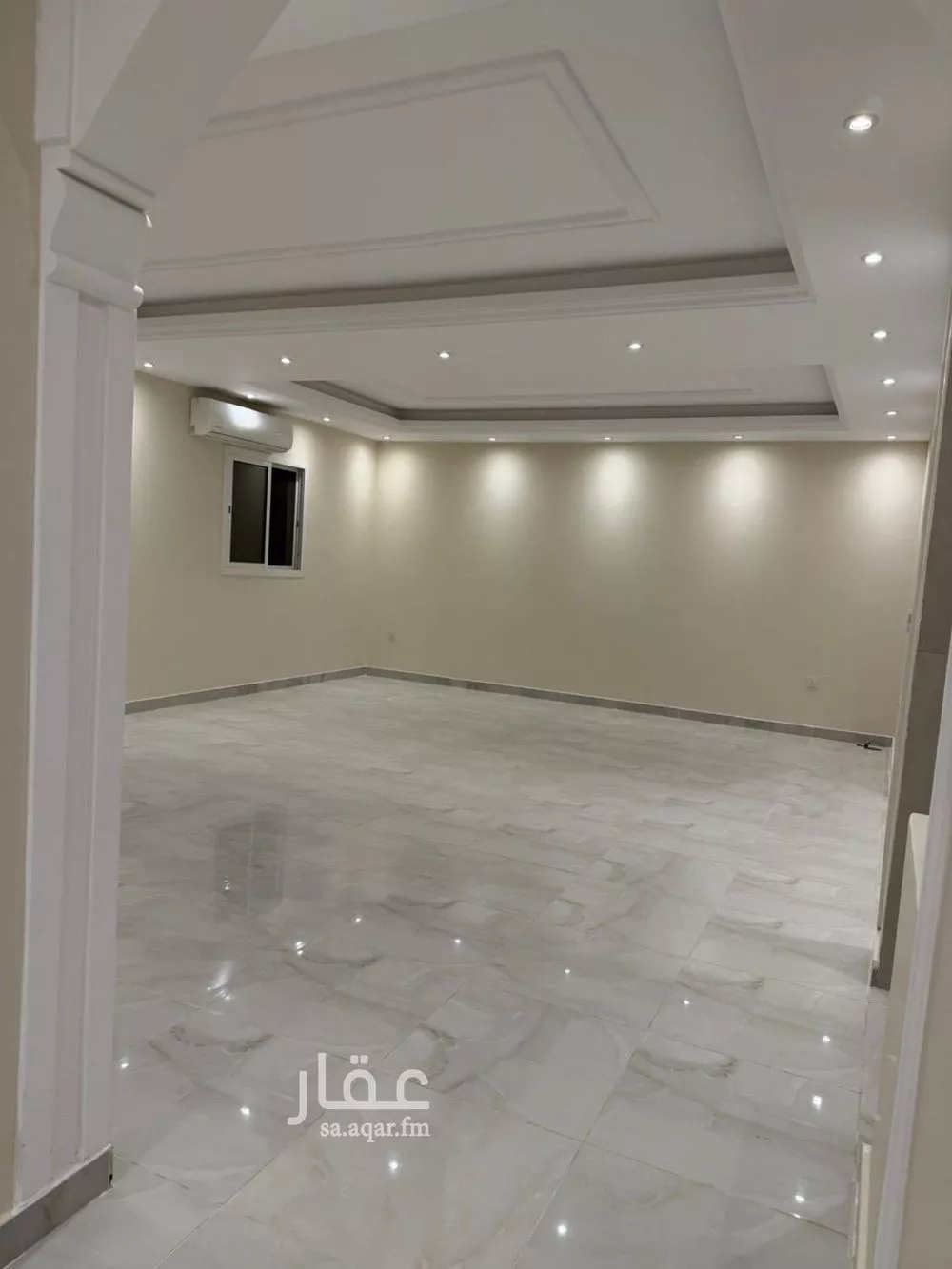 3 bedroom floor in Al Yasmin 4