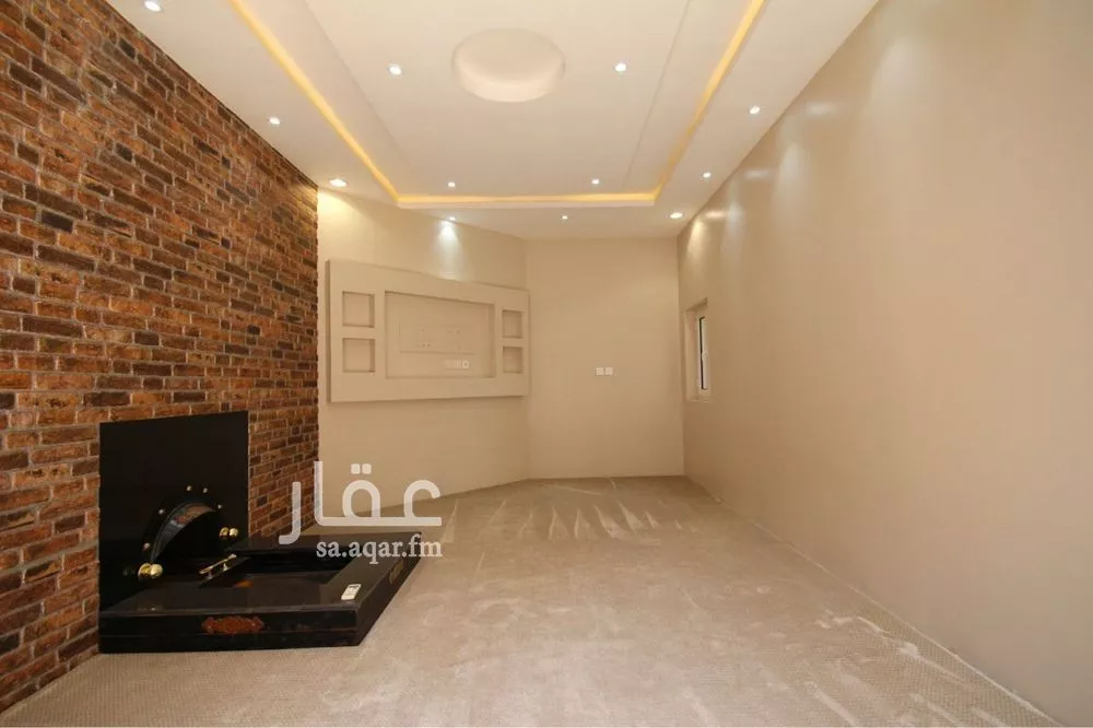 4 bedroom villa in Dhahrat Laban, Riyadh 5