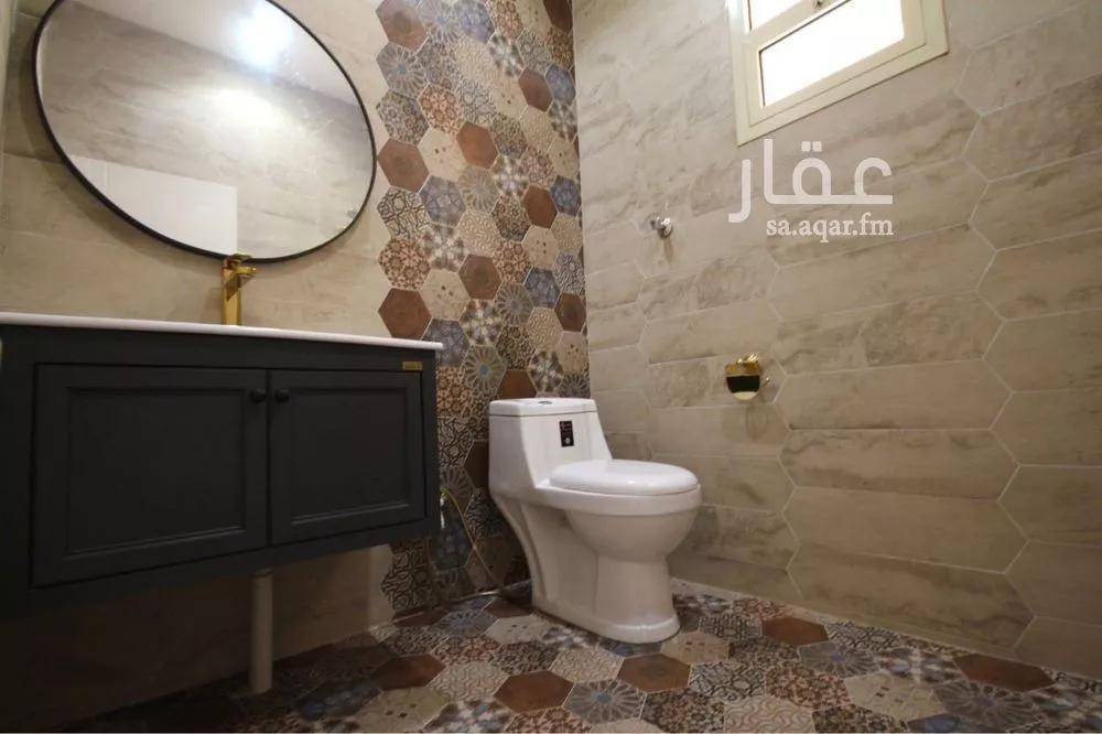 4 bedroom villa in Dhahrat Laban, Riyadh 7