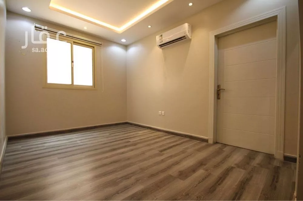 4 bedroom villa in Dhahrat Laban, Riyadh 11