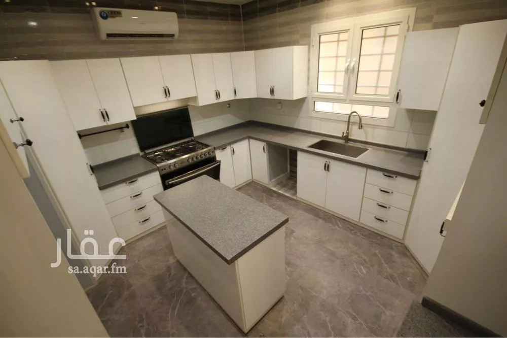 4 bedroom villa in Dhahrat Laban, Riyadh 18