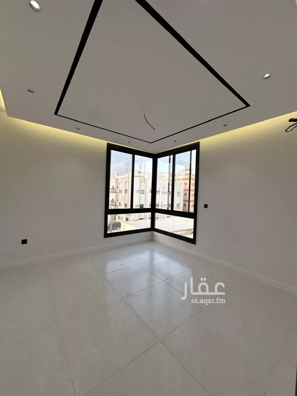 شقة 4 غرف في الفيصلية 1