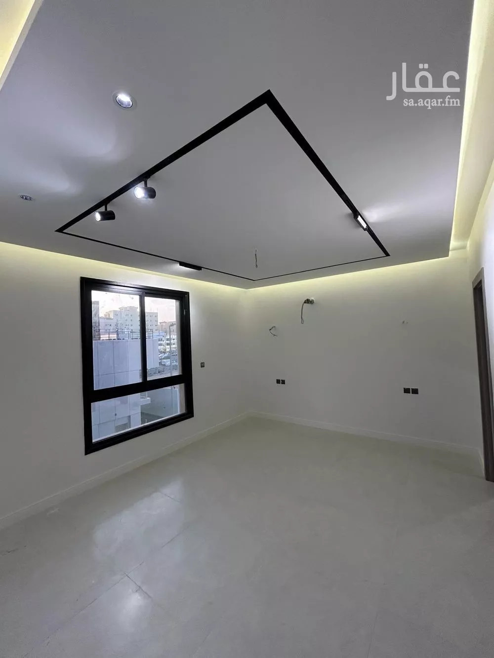 شقة 5 غرف في الفيصلية 5