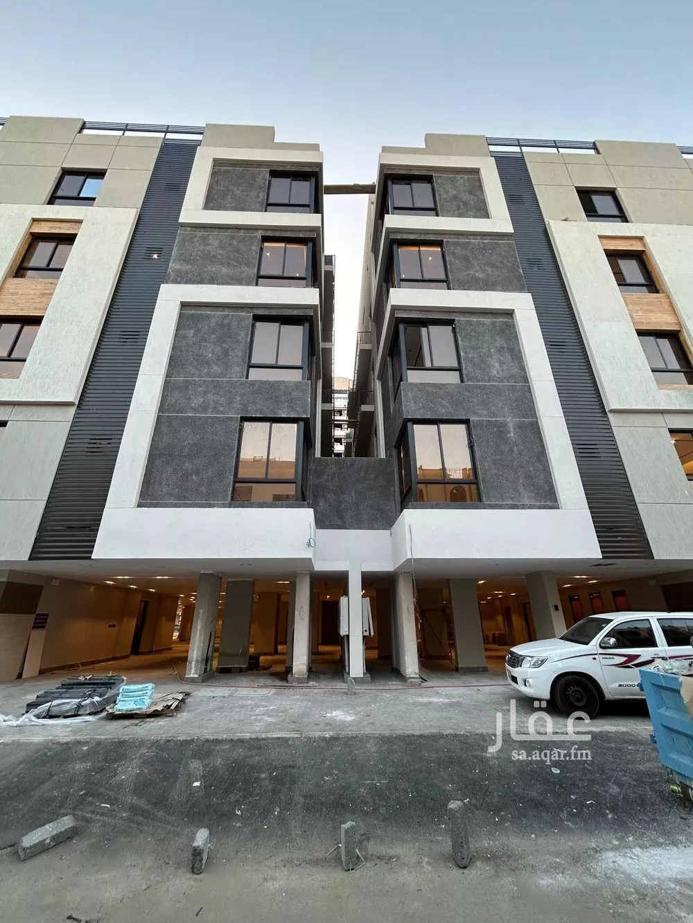 شقة 5 غرف في الفيصلية 3