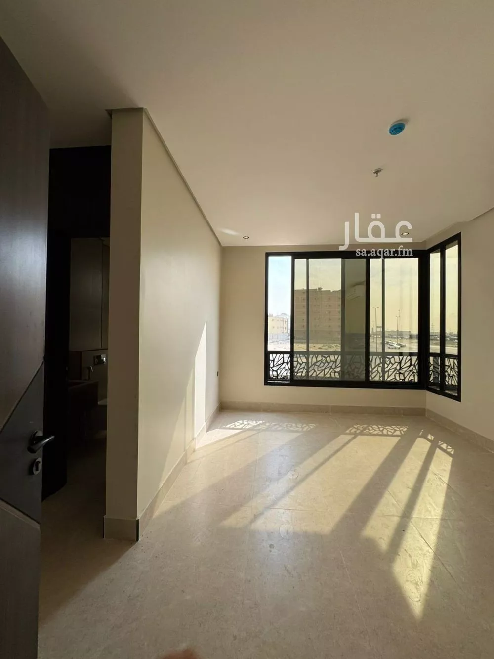 4 bedroom apartment in Taibah, Eastern Province 8