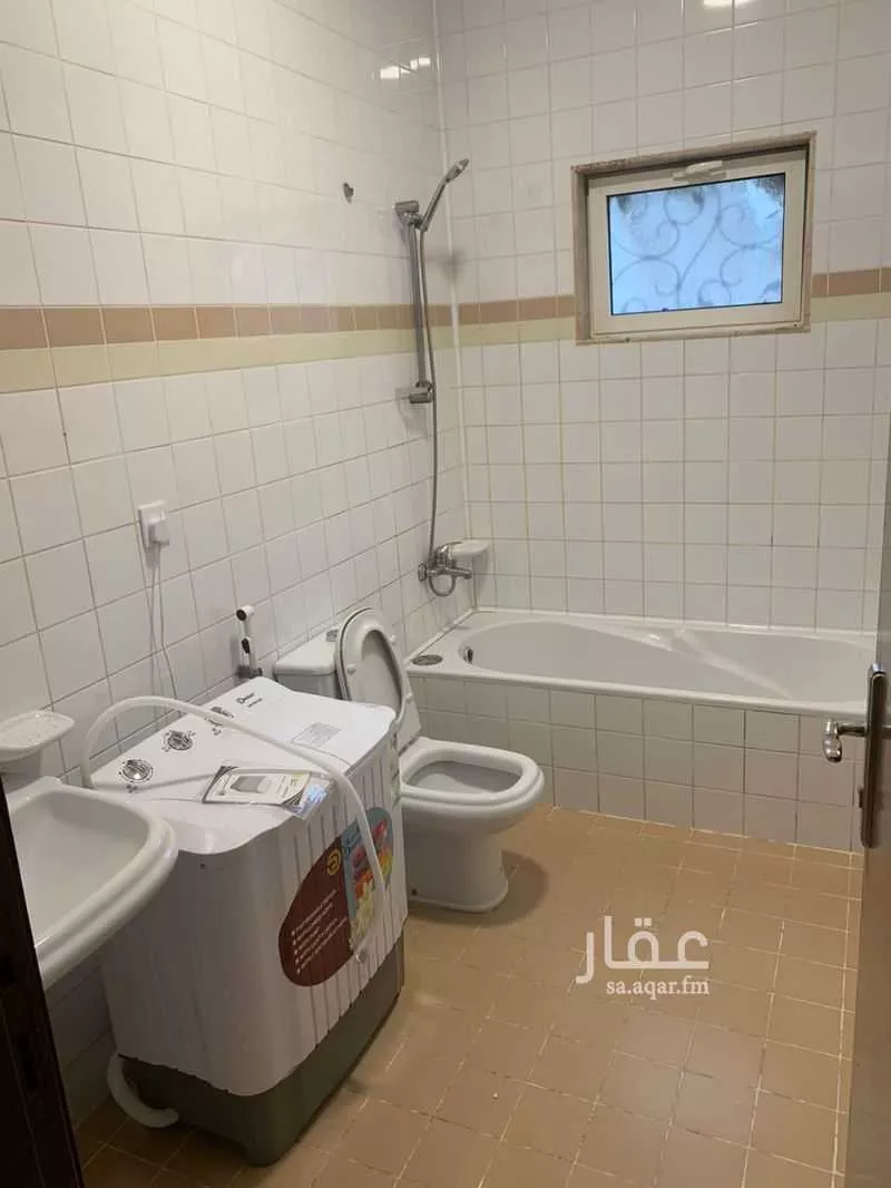 2 bedroom apartment in Al Sharafiyah, Jeddah 8