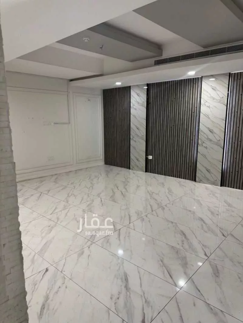 8 bedroom office in Al Muhammadiyah, Jeddah 6