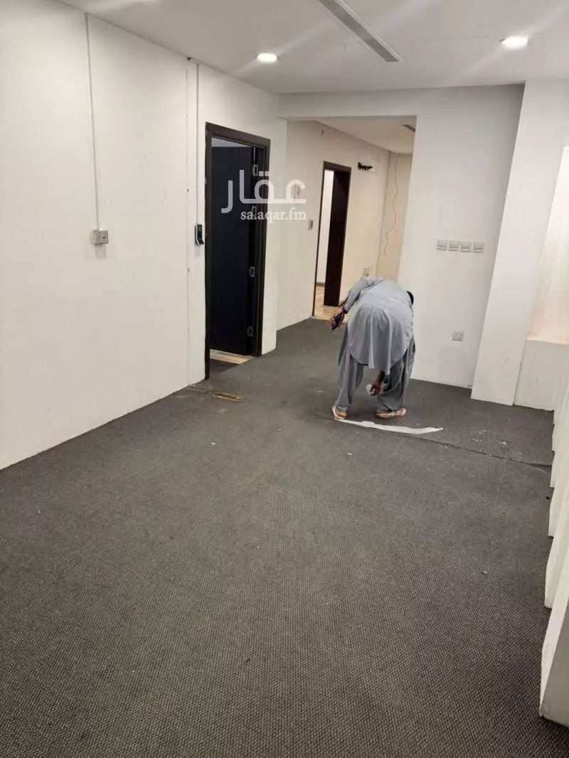 4 bedroom office in Al Muhammadiyah, Jeddah 4