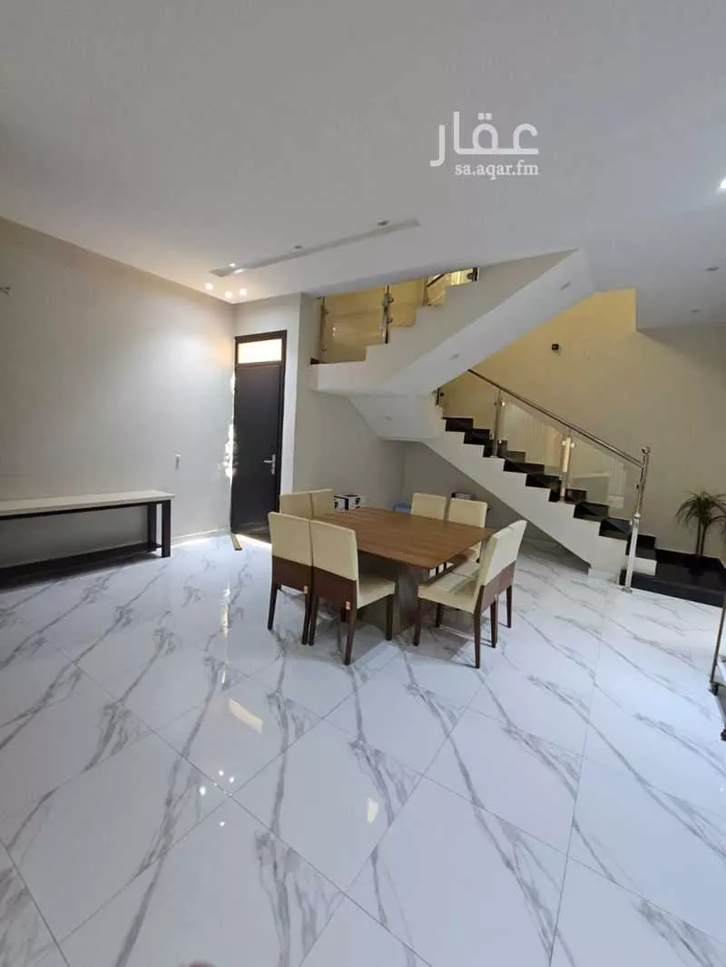 فيلا 8 غرف في الرمال 2