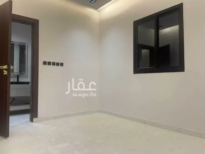 5 bedroom floor in Al Janadriyah 2
