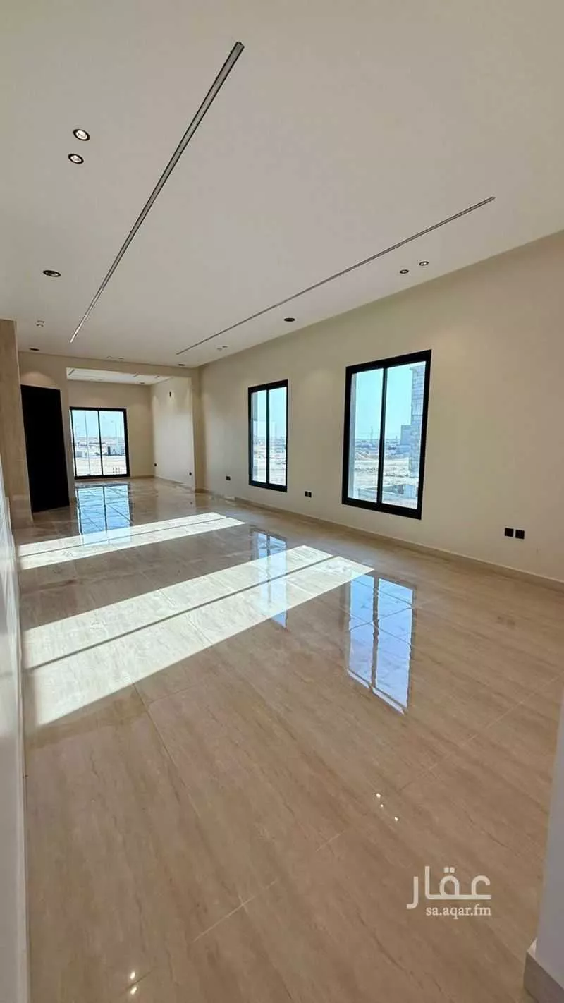 5 bedroom floor in Ash Sharq 4