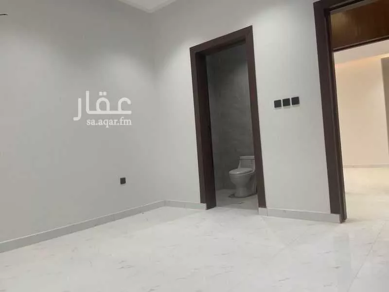 5 bedroom floor in Al Janadriyah 5