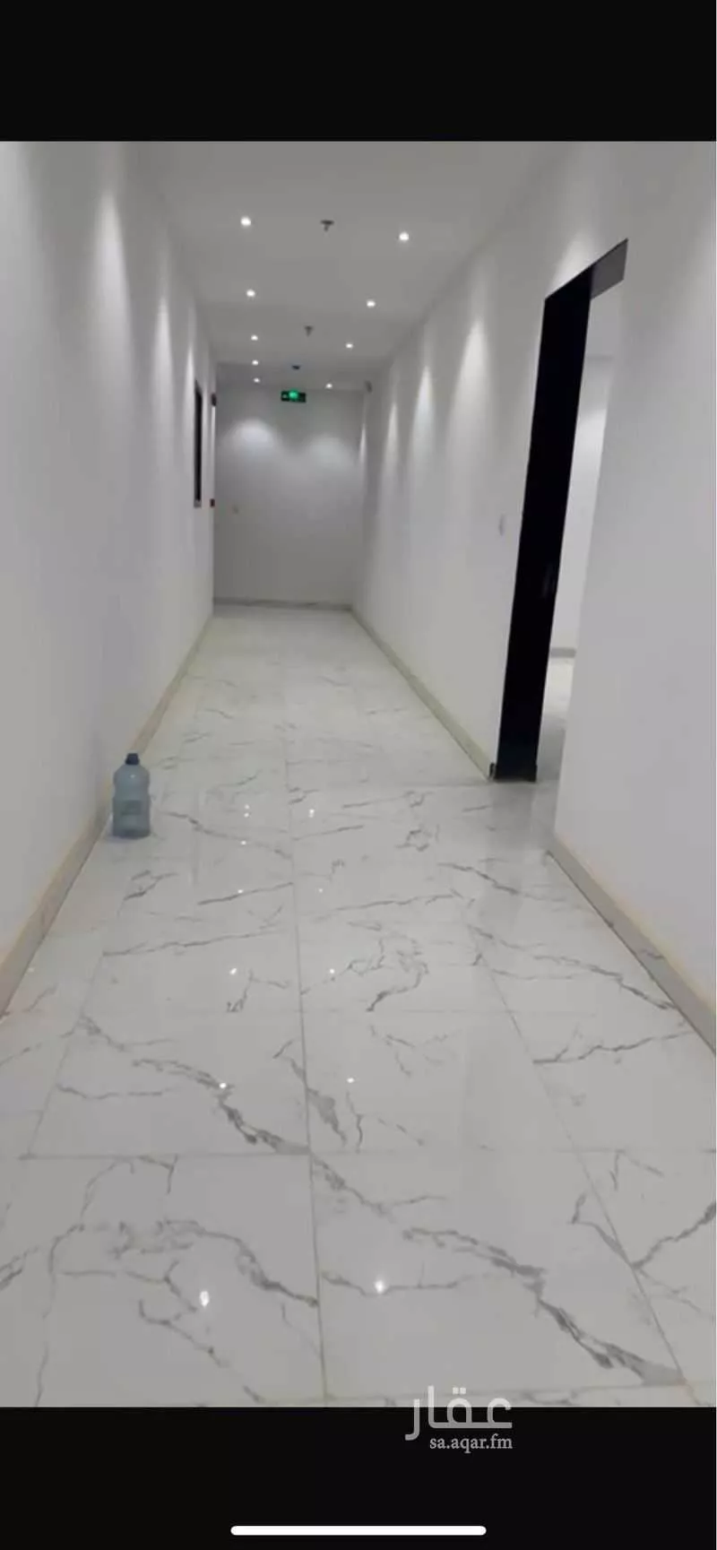 1319 sqm building in Ash Sharq 1