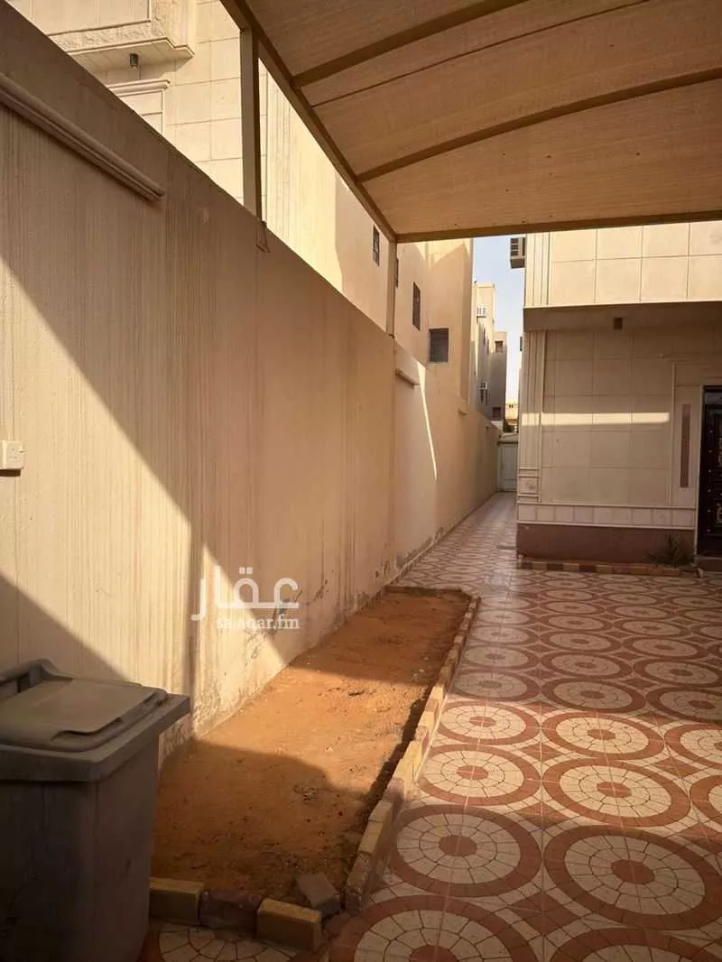 شقة 17 غرف في المونسية 3