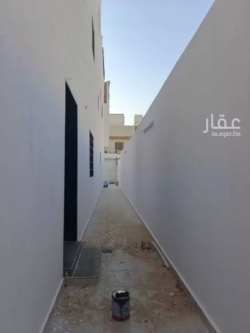 14 bedroom apartment in Al Rimal 2