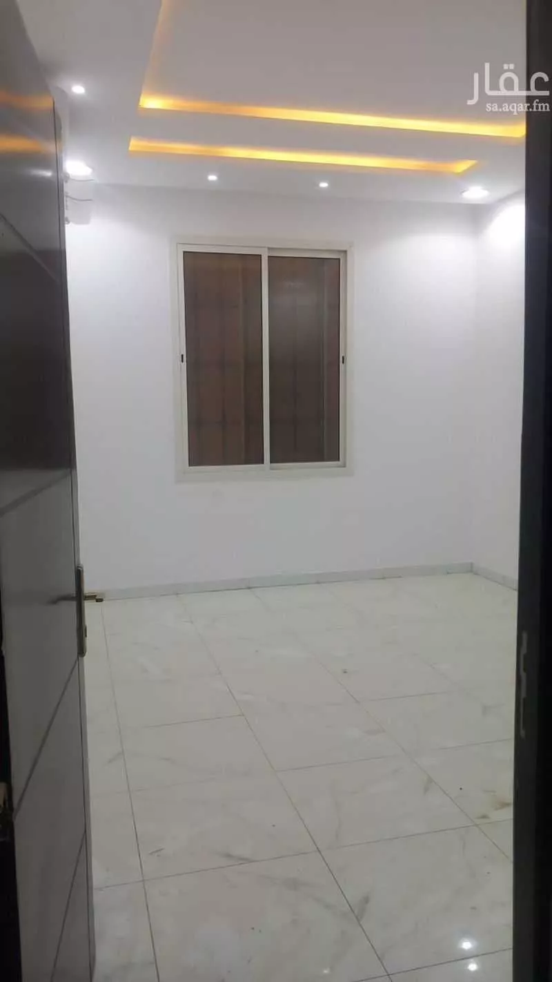 فيلا 7 غرف في الرمال 1