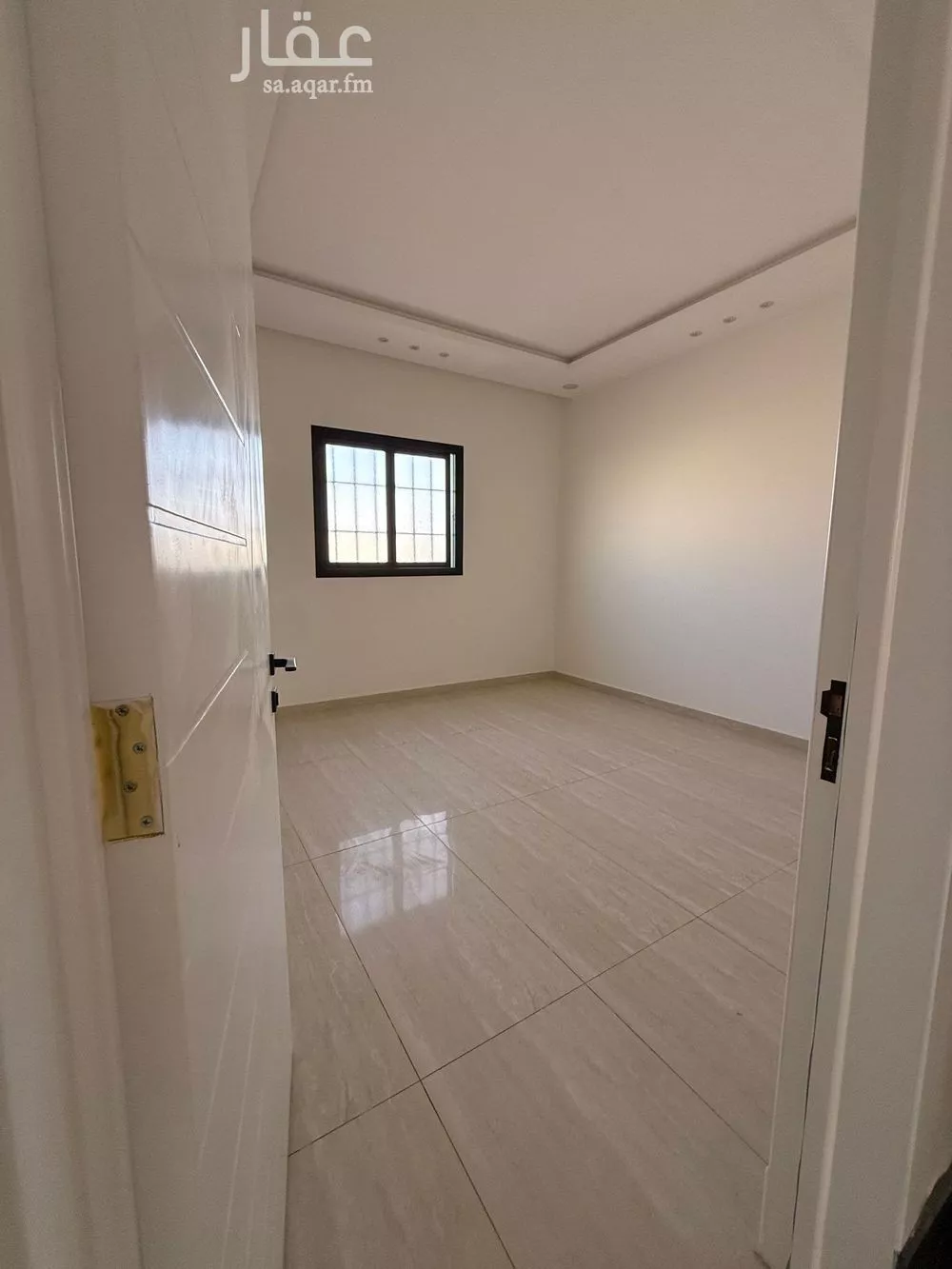 فيلا 6 غرف في المهدية 4