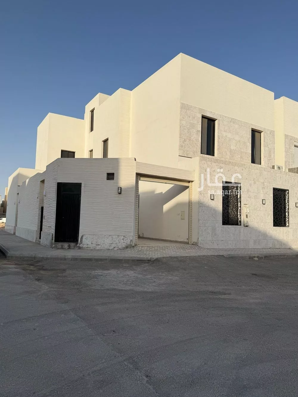 5 bedroom villa in Al Mahdiyyah 1
