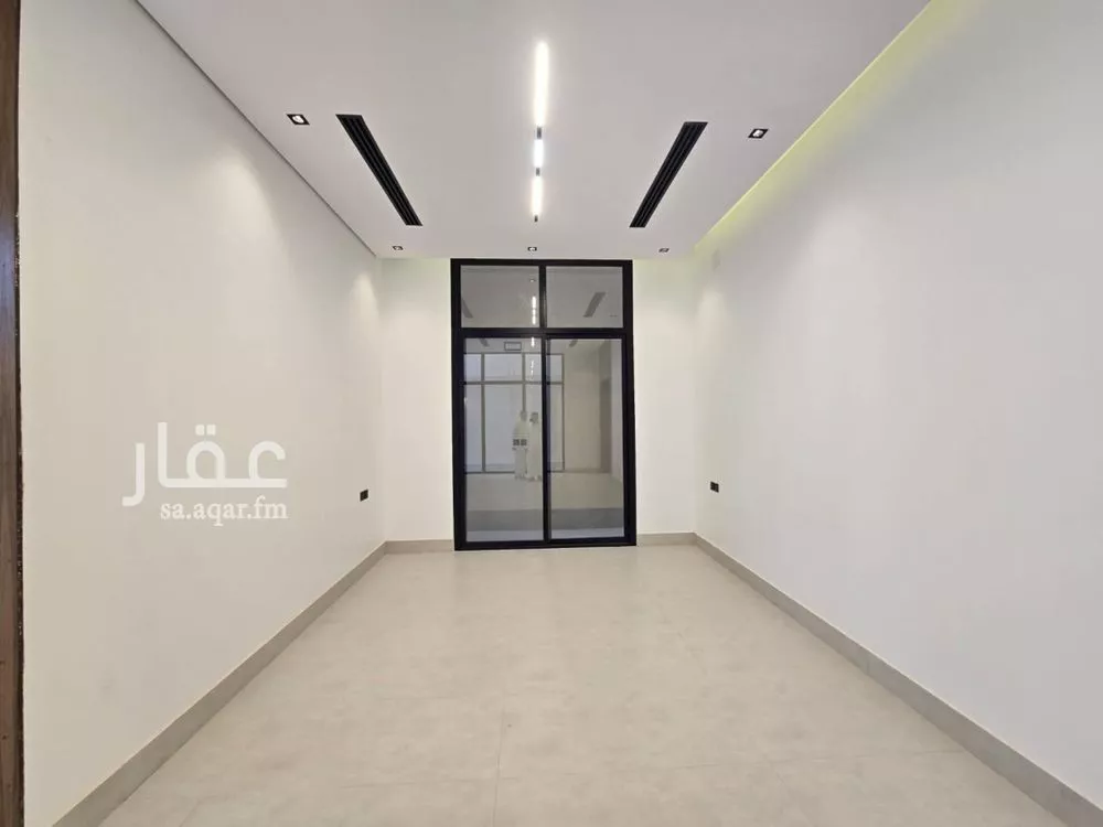 5 bedroom apartment in Al Narjis 2